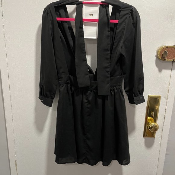 Deep V Skater Dress - Picture 3 of 3